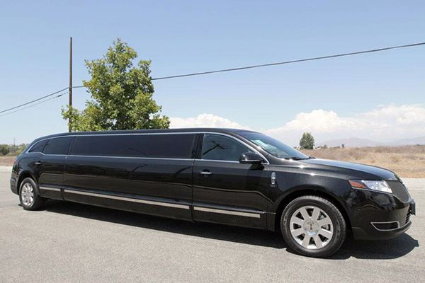 Phoenix 8 Passenger Limo